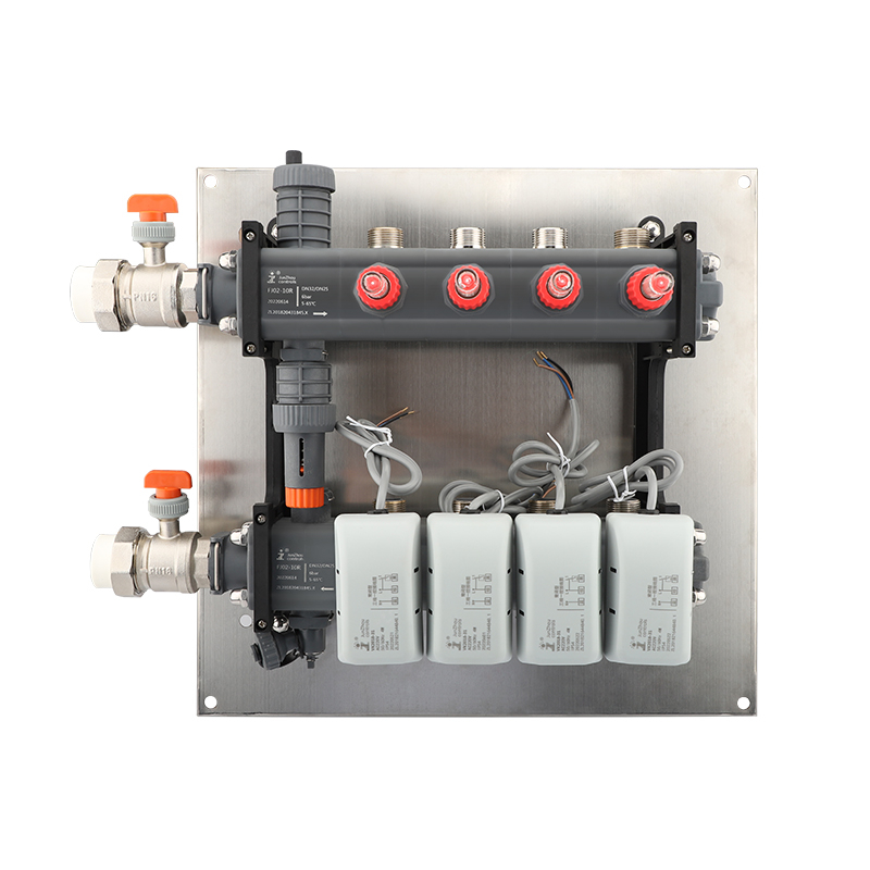The water manifold of the floor heating system is equipped with a pressure difference bypass device