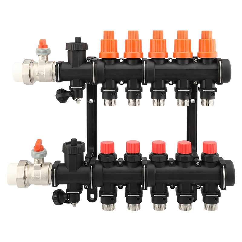 Plastic manifold