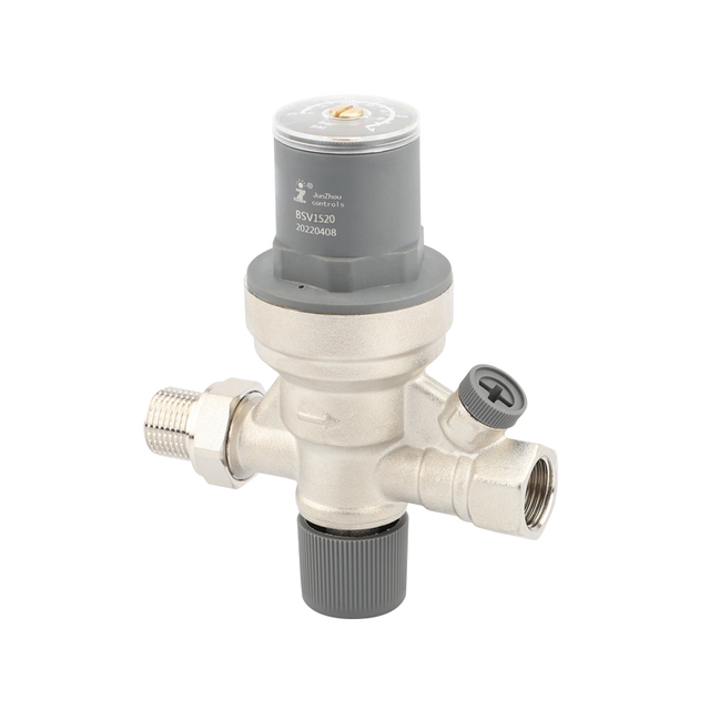 Automatic water refill valve