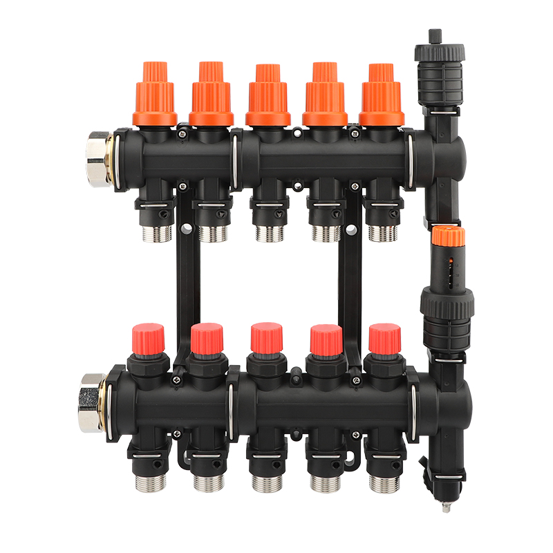 Plastic manifold